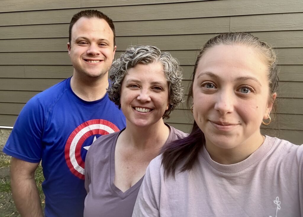 Pam with her 2 kids